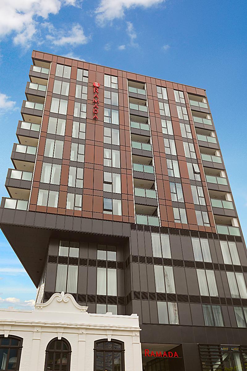 Ramada Suites Victoria Street West Auckland Exterior foto